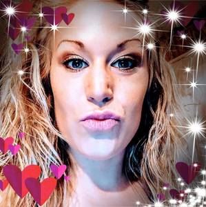 Meet your Posher, Brianne